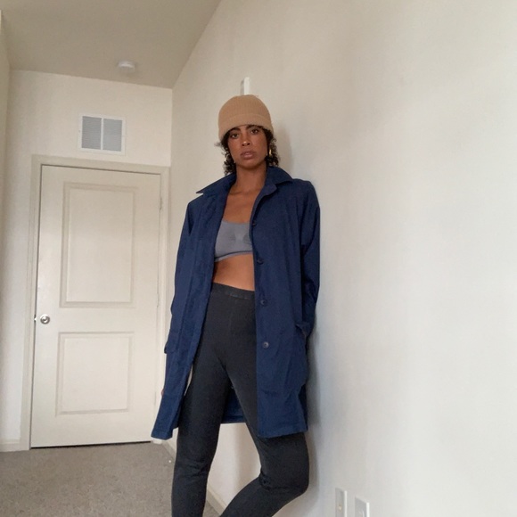 London Fog Limited Edition Coat - Picture 8 of 10